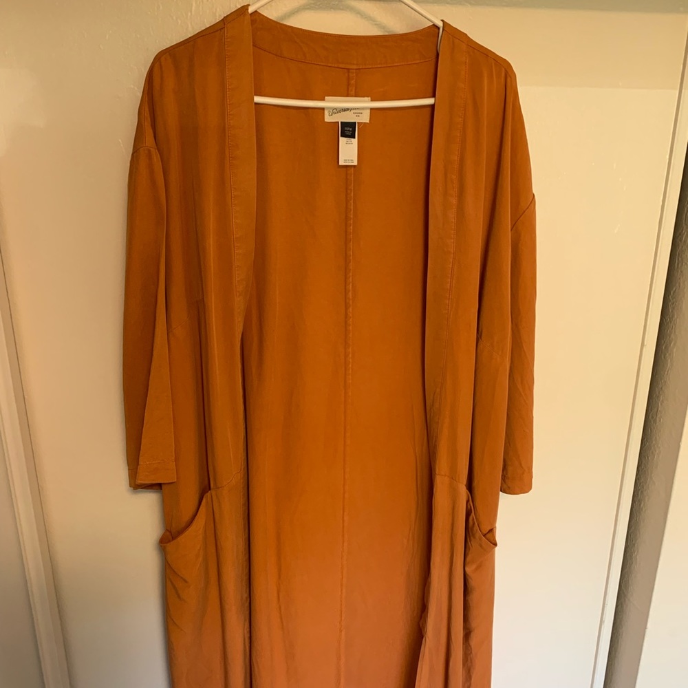 Faded orange lightweight cover